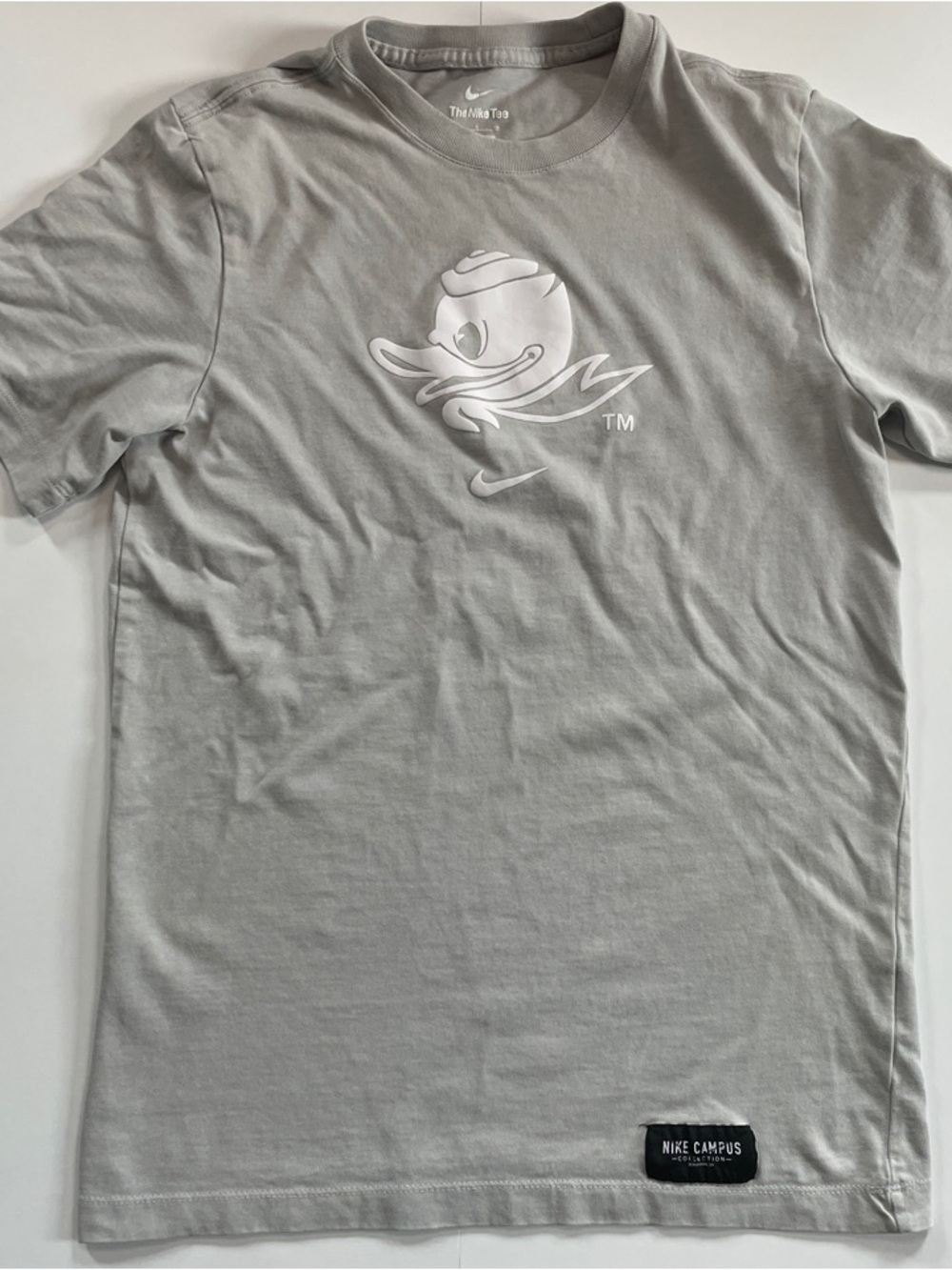 Nike Men’s Campus Collection Short-Sleeve Crewneck T-Shirt “Heather Gray”